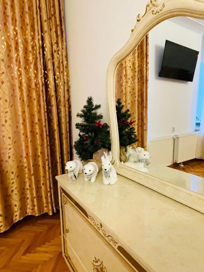 Londof Schei Apartments - Downtown Брашов Екстер'єр фото